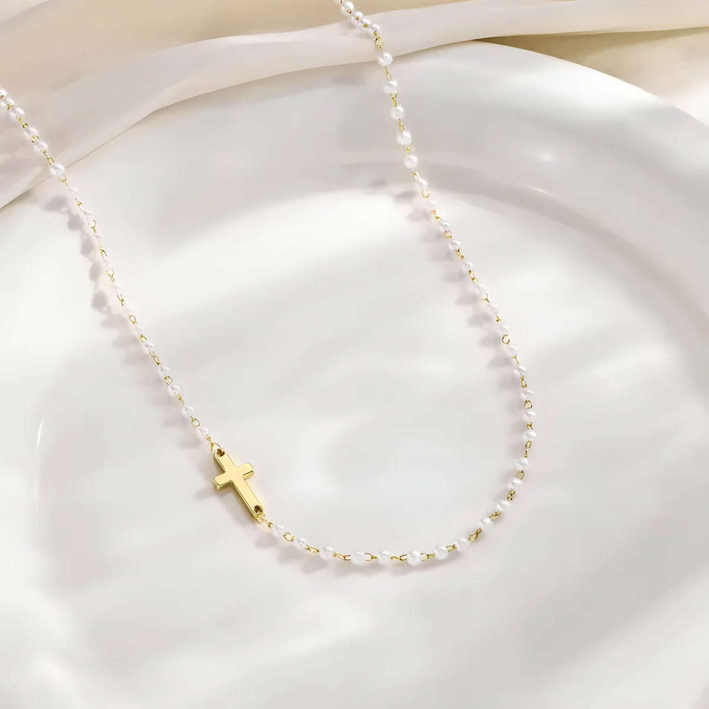 Le Collier Perle Éternelle